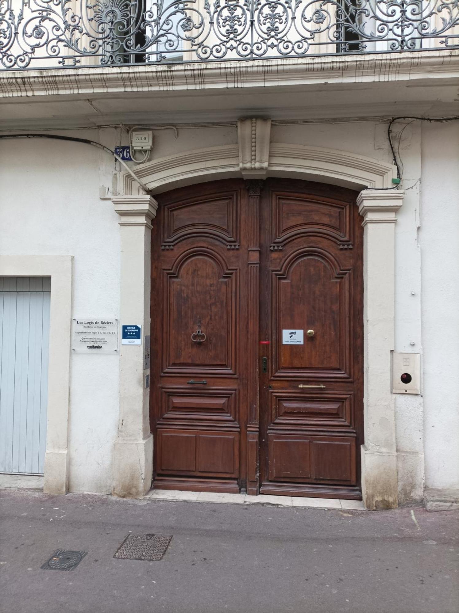 Air D'Antan: Charming 3-Star Residence in Béziers City Center Exterior photo