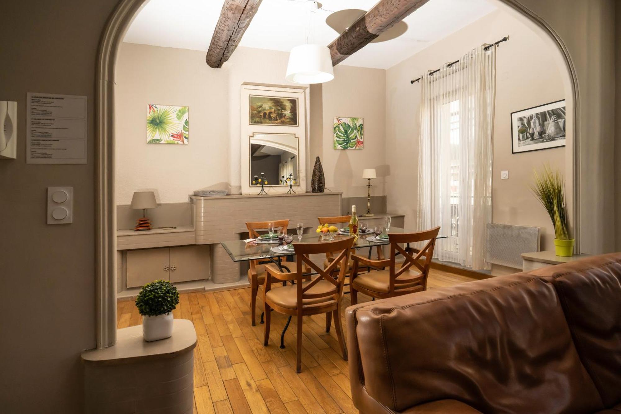 Air D'Antan: Charming 3-Star Residence in Béziers City Center Exterior photo