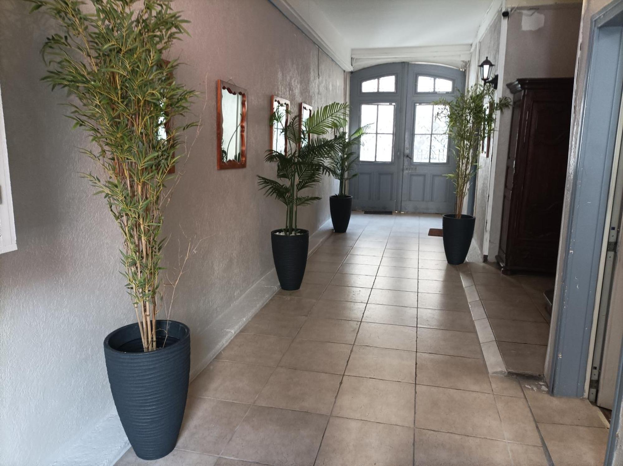 Air D'Antan: Charming 3-Star Residence in Béziers City Center Exterior photo